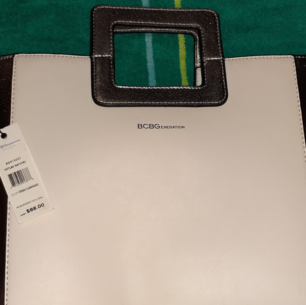 New bcbg handbag
